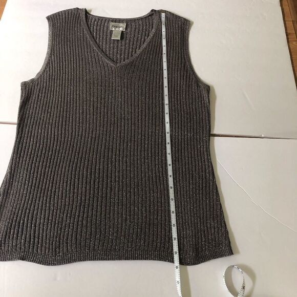 Chico’s Gray and Silver Metallic Sleeveless Tank. - Picture 6 of 6